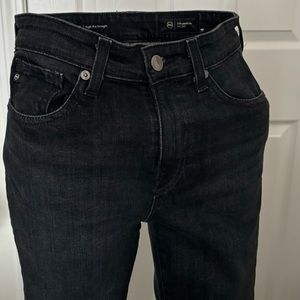 **NEW**AG Saige high-rise straight jeans